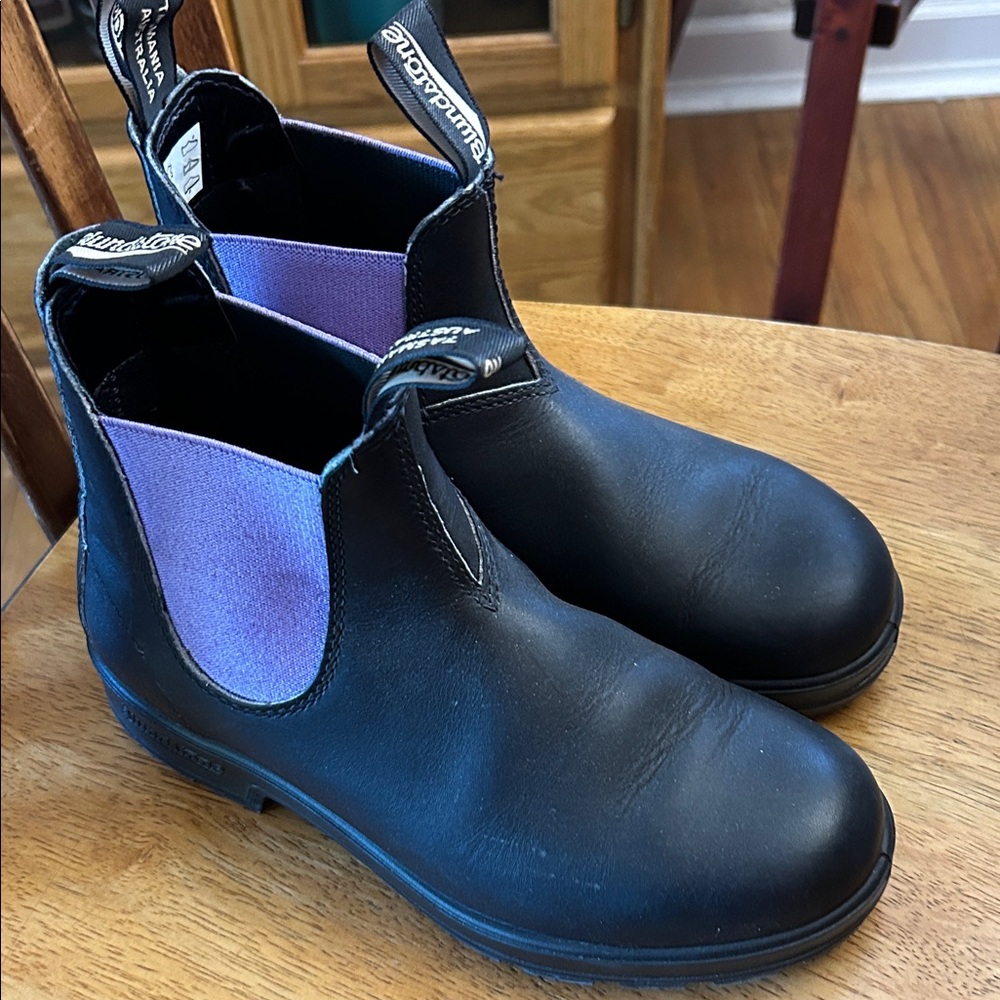 Blundstone 2303-Chelsea boot- US 7
